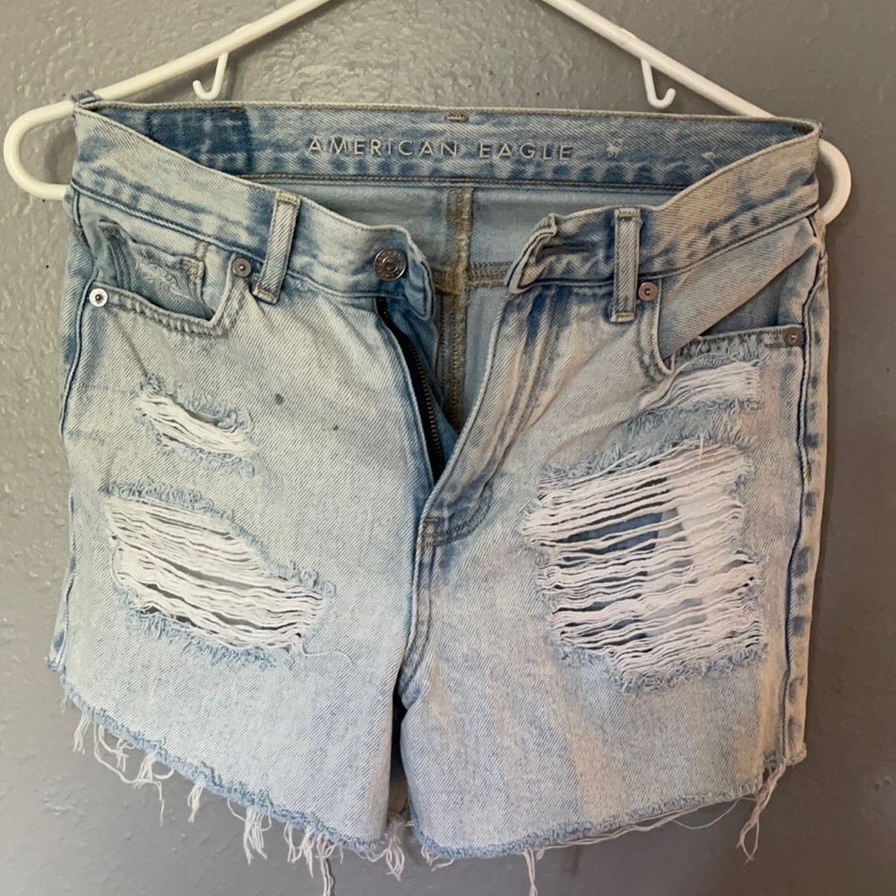 Demon shorts